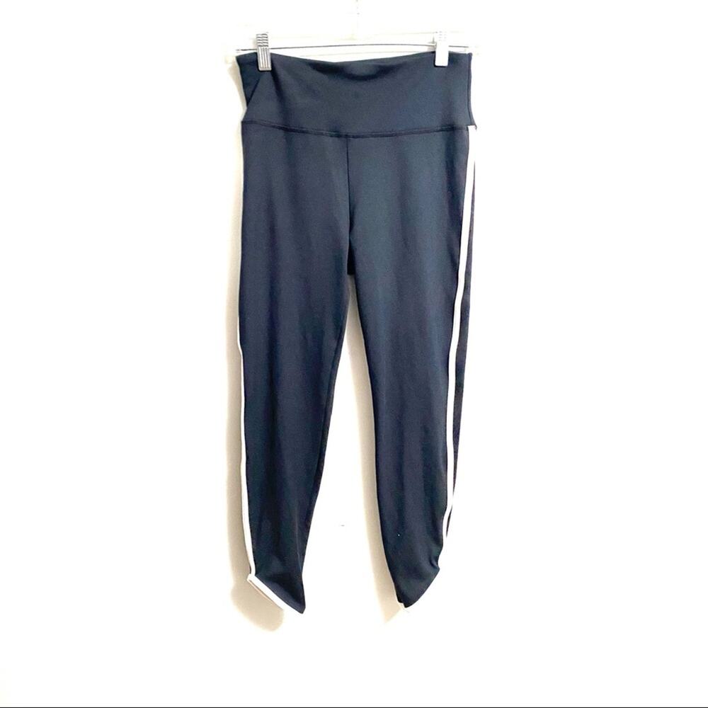 Bally's Angled Hem Capri Workout Leggings Racing Stripe Black White Womens Small
